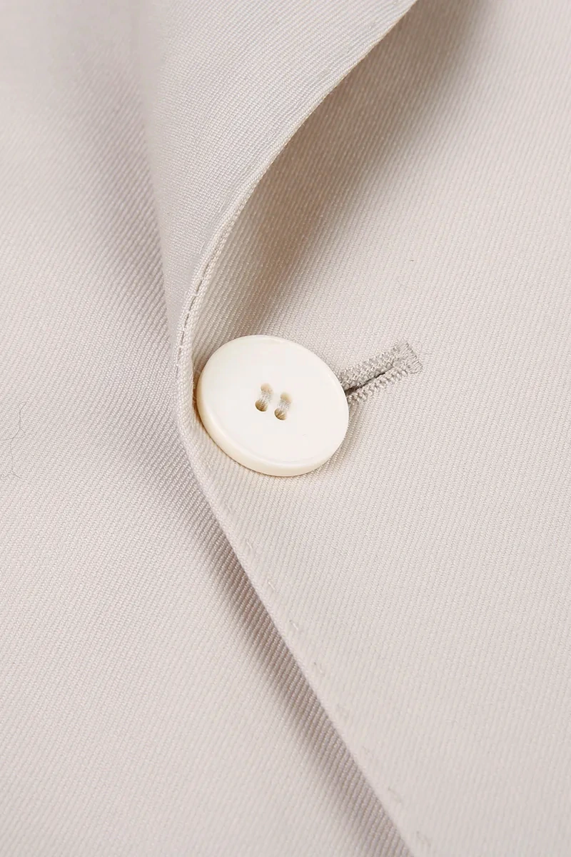 Choix des boutons de costume